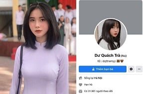 Очень похотливая улыбка на лице моего учителя